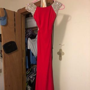 Red Elegant Prom Dress